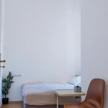 Moon - Spacious Apartament Budapeszt