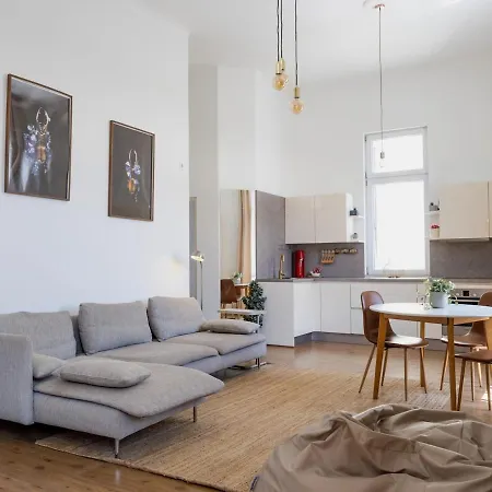 Apartment Moon - Spacious Budapest